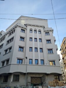 Προγυαλισμένα δάπεδα